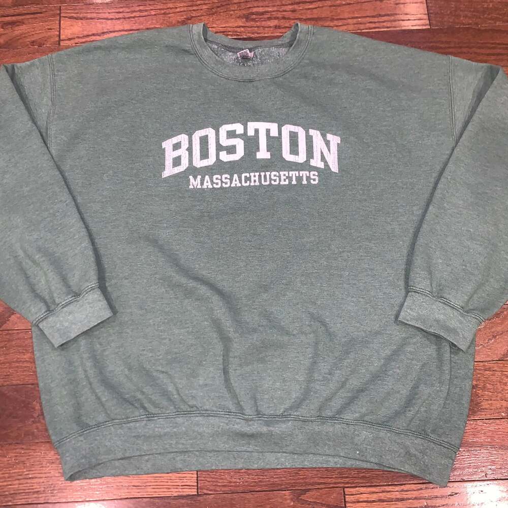 Boston Massachusetts‎ Embroidered Crewneck Sweatshirt